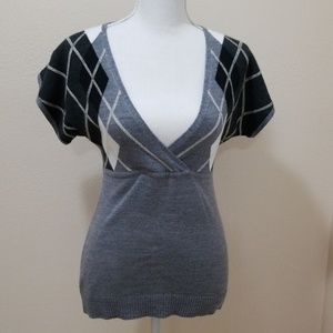 New York and Co Sweater